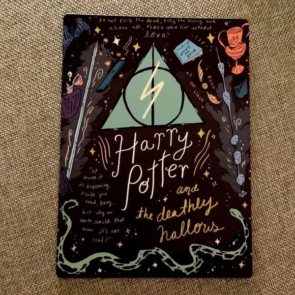 Harry Potter and the Deathly Hallows Magnet - Picture 2 of 5